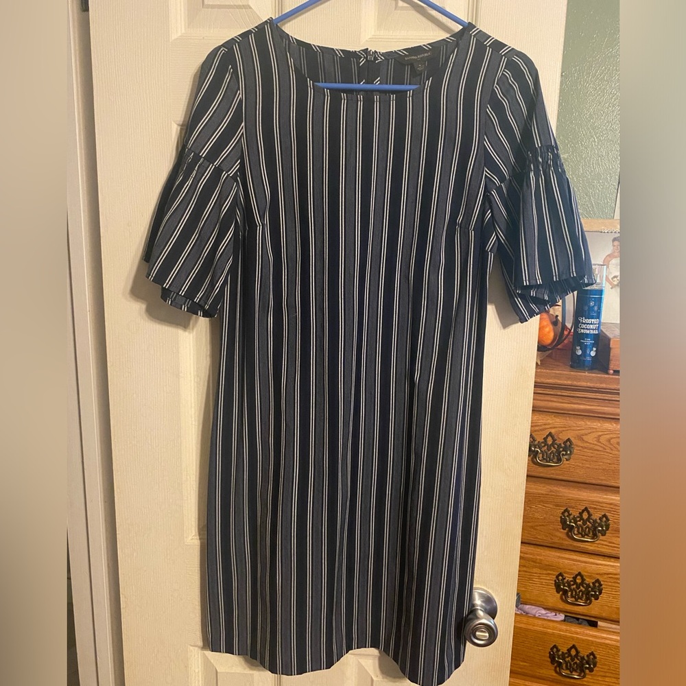 Women’s size 4 banana republic dress